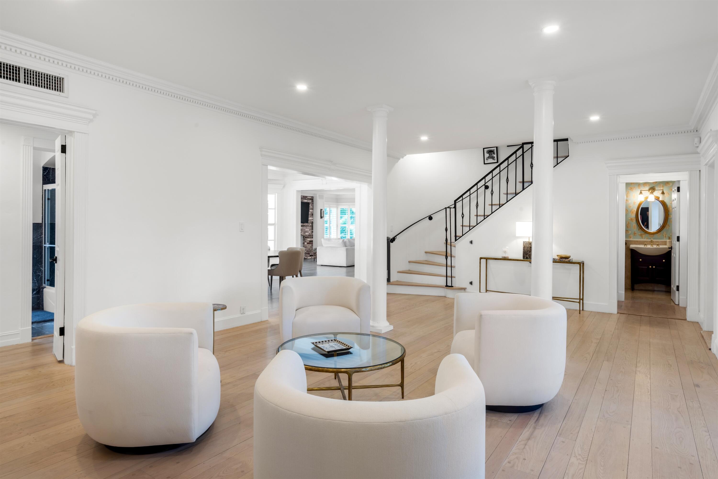 CORAL ISLES - Residential