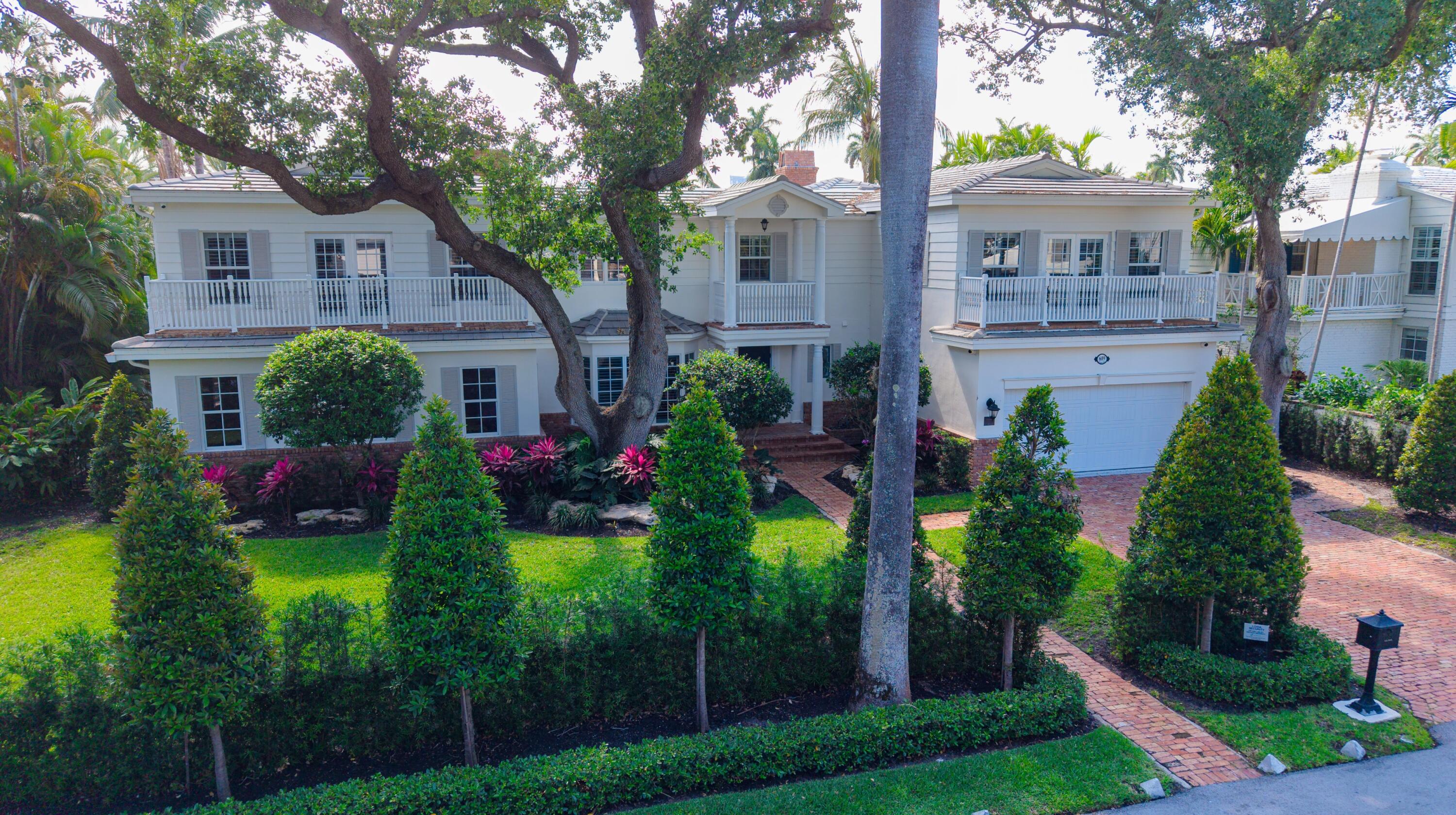 609 Coral Way