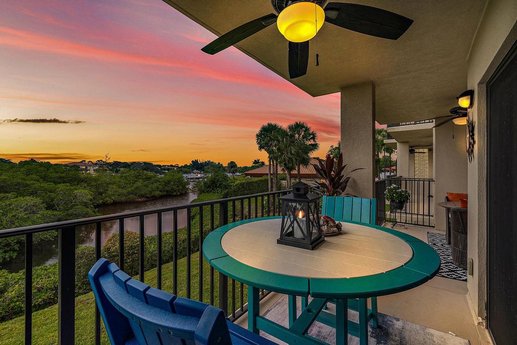 Photo of 1701 Marina Isle Way #204, Jupiter, FL 33477 (MLS # R10927223)