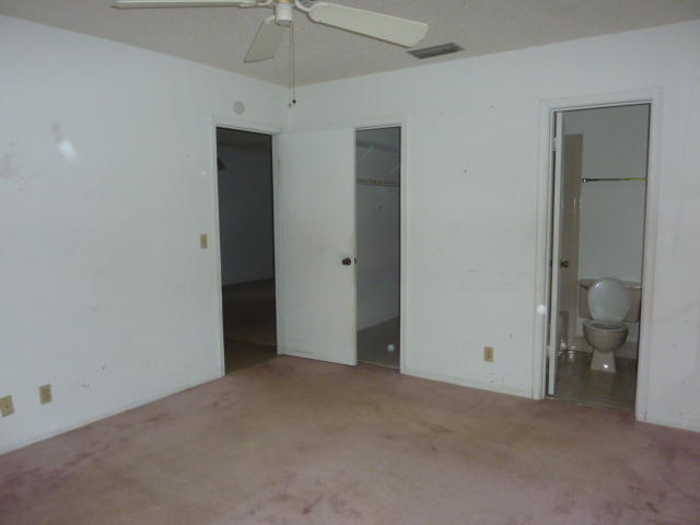 Los Mangos - Residential