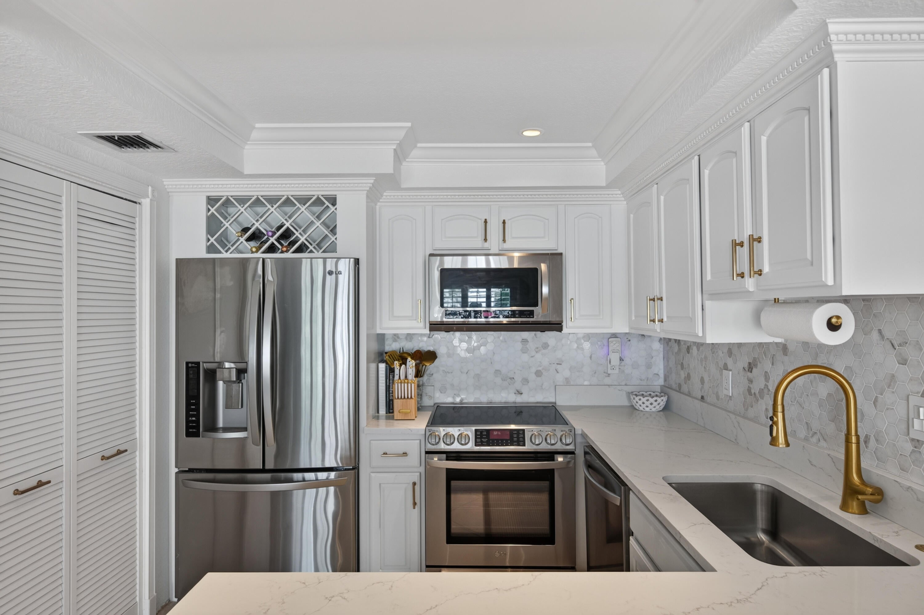 151 NE 16th Avenue 278