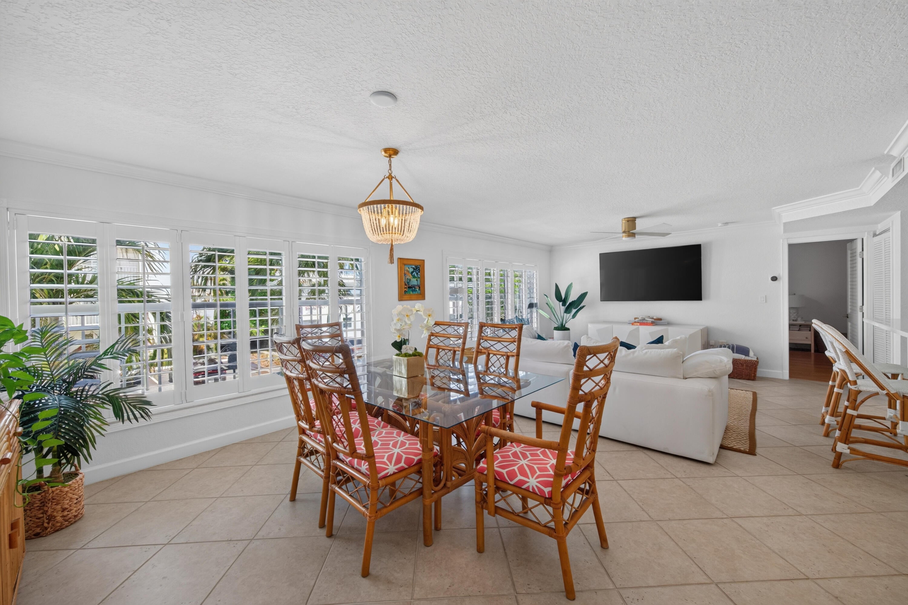 151 NE 16th Avenue 278