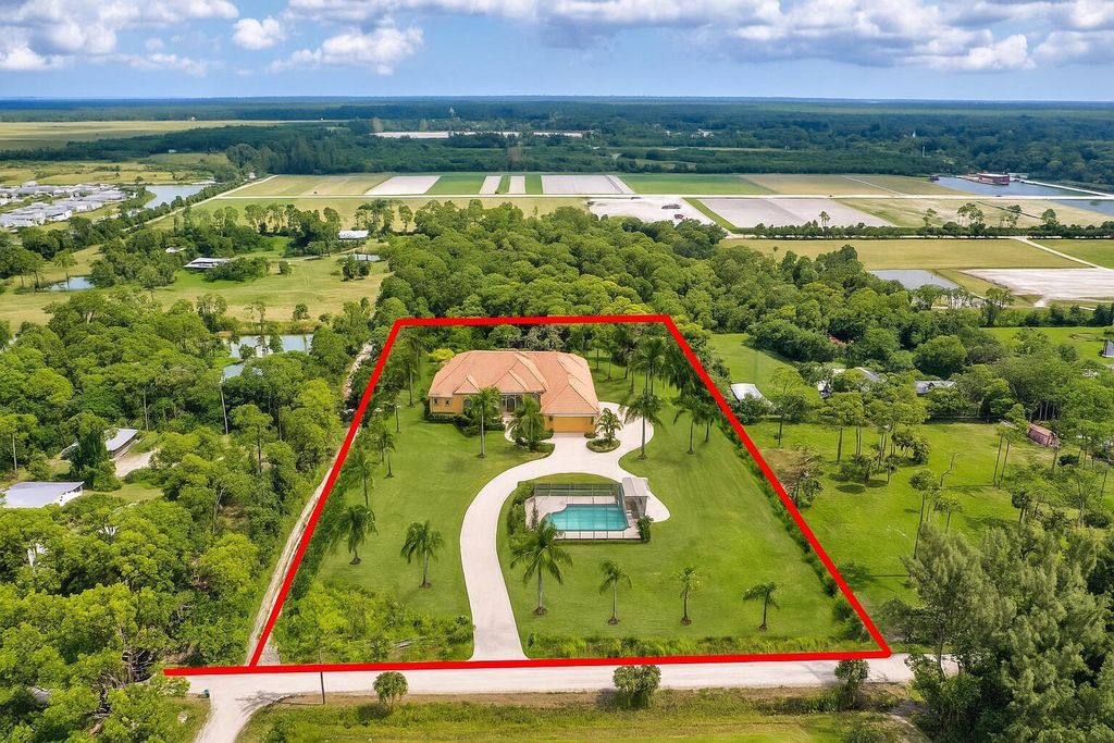 Photo of 15532 43rd Road N, Loxahatchee Groves, FL 33470 (MLS # B26024499)
