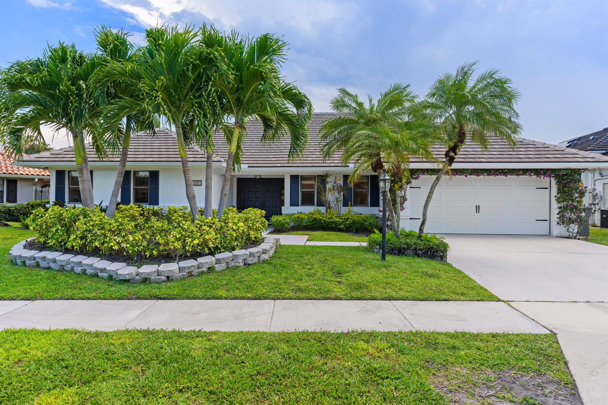 WOW! GORGEOUS LAKEFRONT POOL HOME IN FULLY GATED FRENCHMEN'S LANDING. THIS 3 BDR, 2 1/2 BATH HOME BOASTS A SEPARATE, DEDICATED OFFICE/DEN/MEDIA ROOM AND AN OPEN FLOOR PLAN WITH WHITE SHAKER CABINETRY, QUARTZ COUNTERTOPS, AND LOVELY WOOD BURNING FIREPLACE. FULLY RETRACTABLE GLASS SLIDERS IN THE LIVING ROOM, DINING ROOM AND MASTER BEDROOM ALL OPEN TO THE PRIVATE POOL AND PATIO AREA. FROM HERE YOU WILL ENJOY BEAUTIFUL SOUTHWEST SUNSET VIEWS OVERLOOKING THE GAZEBO, LAKE AND FOUNTAIN. ADDITIONALLY, THIS HOME INCLUDES ACCESS TO FRENCHMEN'S LANDING'S PRIVATE TENNIS AND BASKETBALL COURTS, CHILDREN'S PARK AND LIGHTED WALK/RUN PATHS. UNBEATABLE LOCATION CLOSE TO EVERYTHING - DINING, BEACHES, SHOPPING, GARDENS MALL, I-95. THIS ONE IS A GEM IN EVERY WAY!