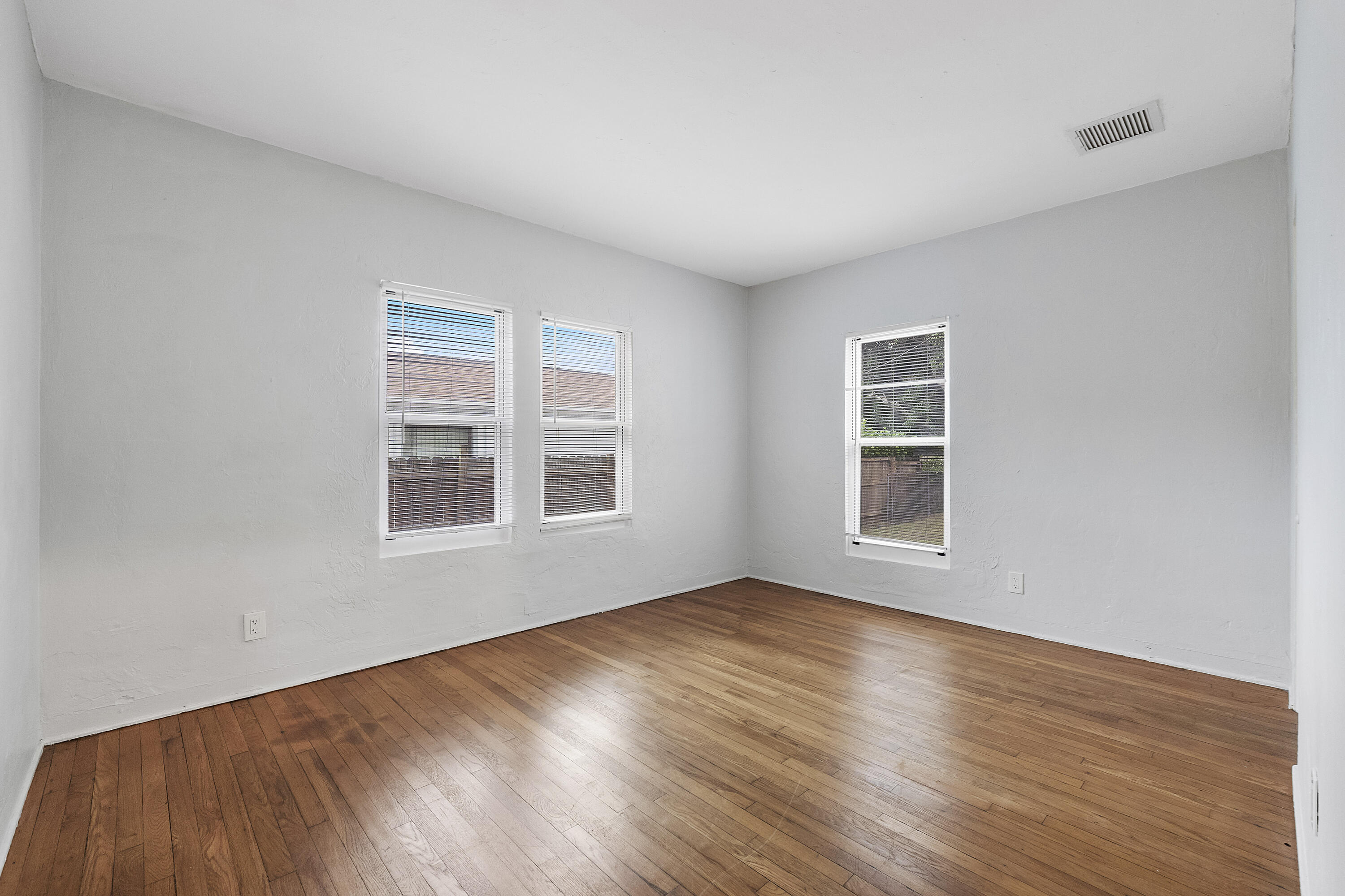 VISTA ENCANTO ADD - Residential Lease