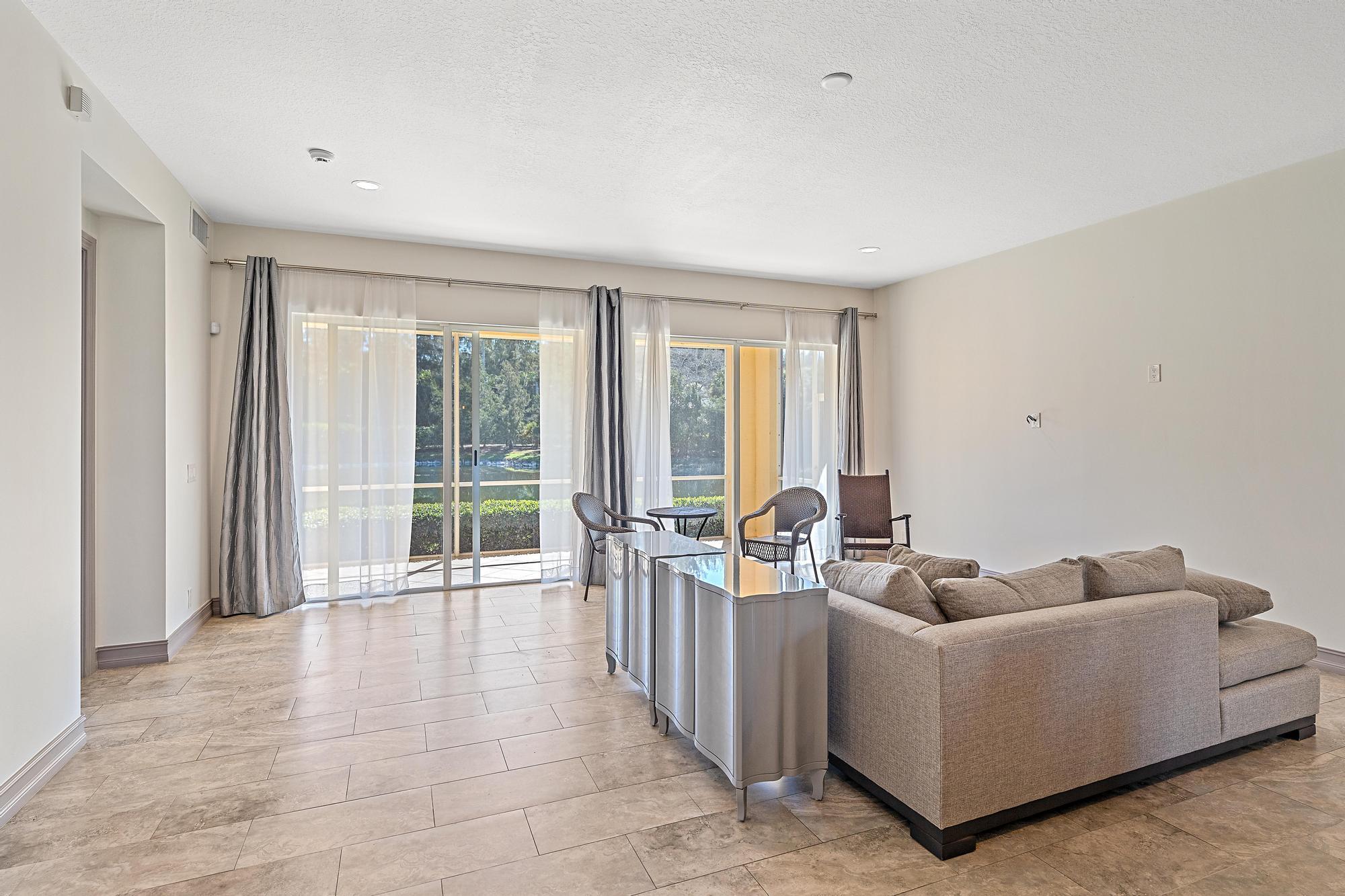 Ibis - ORCHID RESERVE - Residential