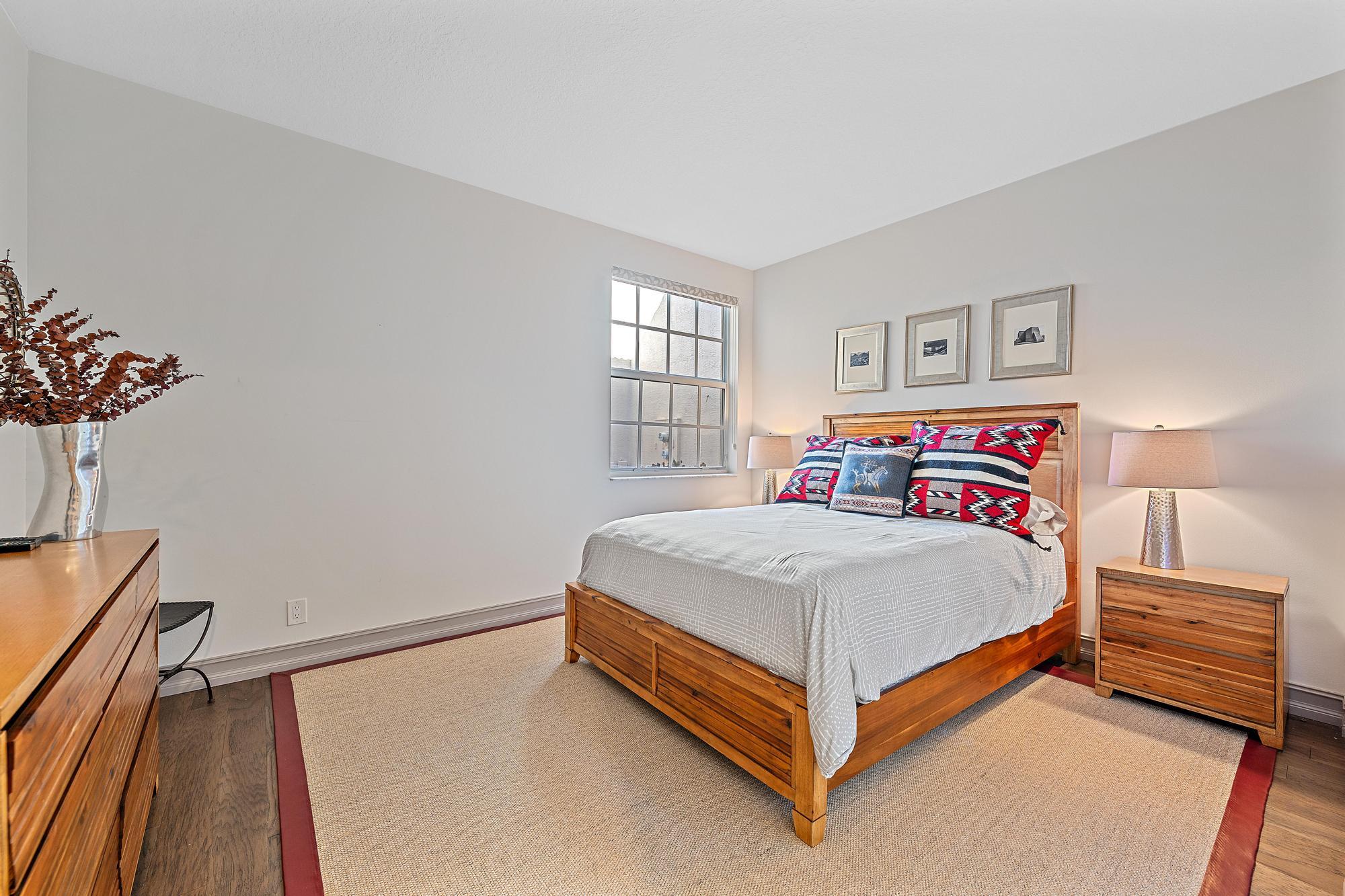 Ibis - ORCHID RESERVE - Residential