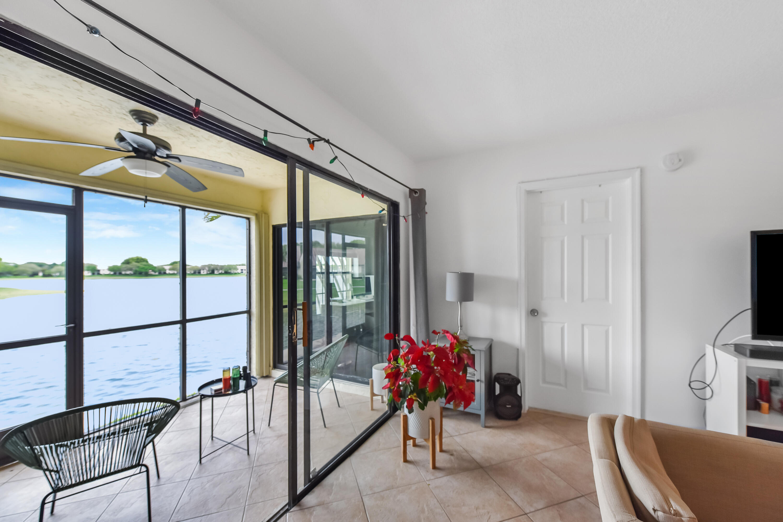 LAKE WINDWOOD CONDO - Residential Lease