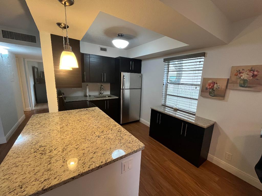 kings point - Residential