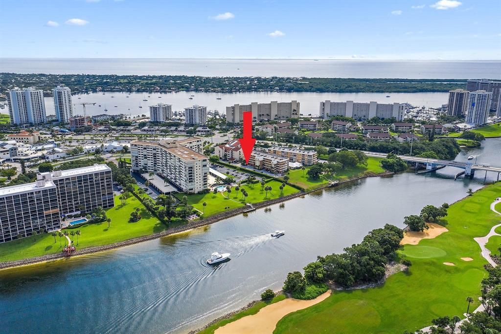 Photo of 308 Golfview Road Rd #303, North Palm Beach, FL 33408 (MLS # R10648247)