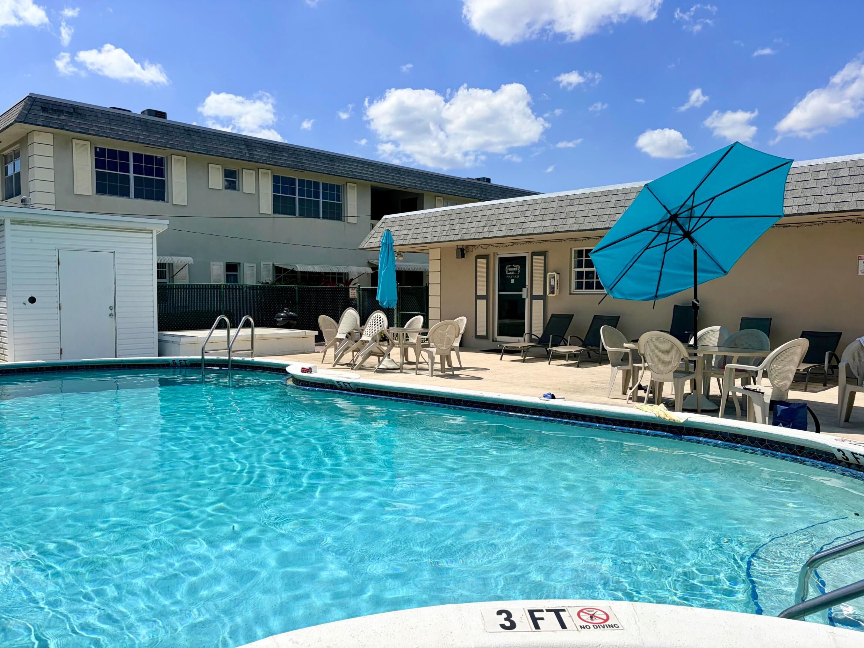 MAYFAIR APT CO-OP - Residential