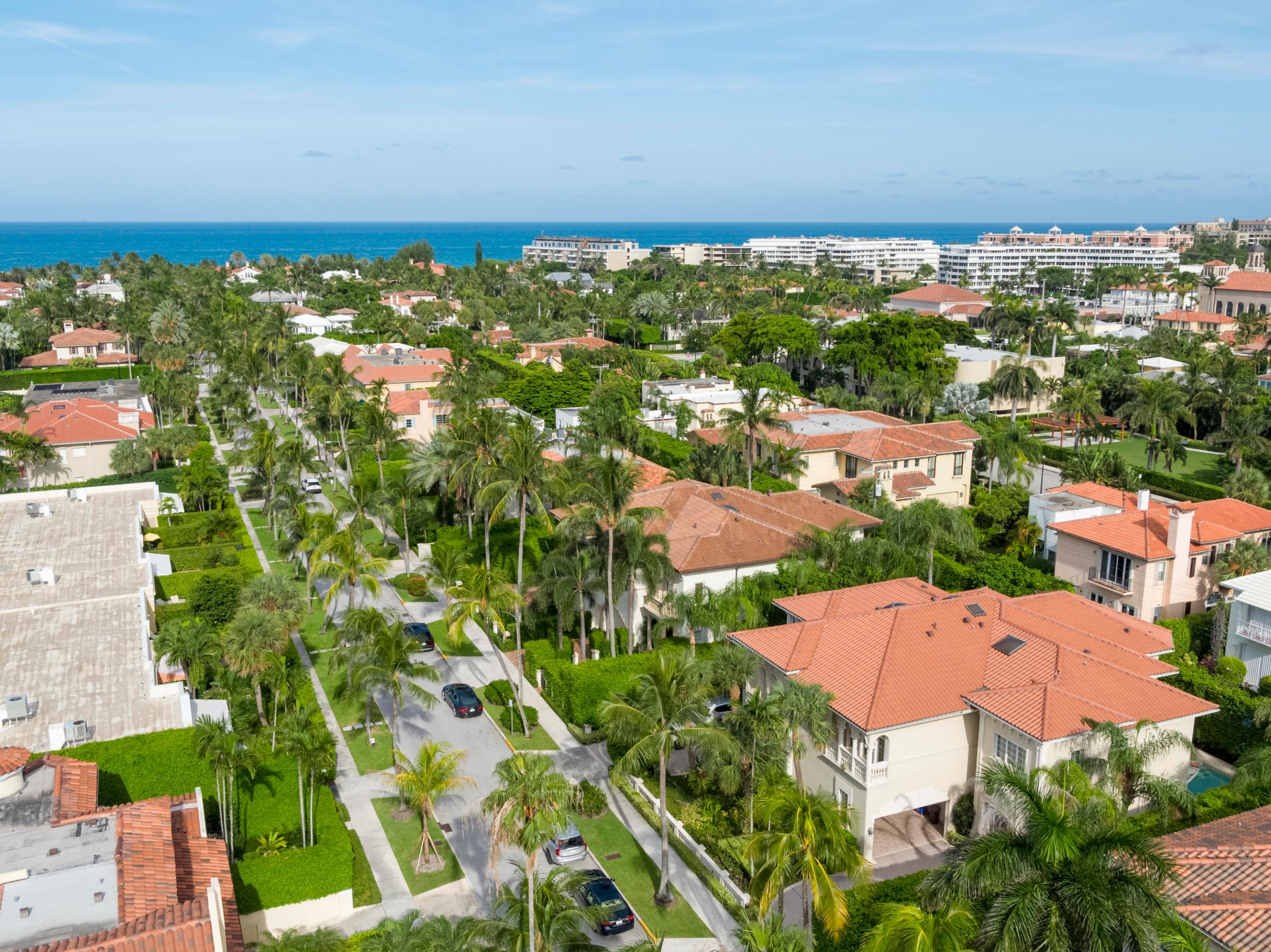 OCEAN PARK H W ROBBINS - Residential