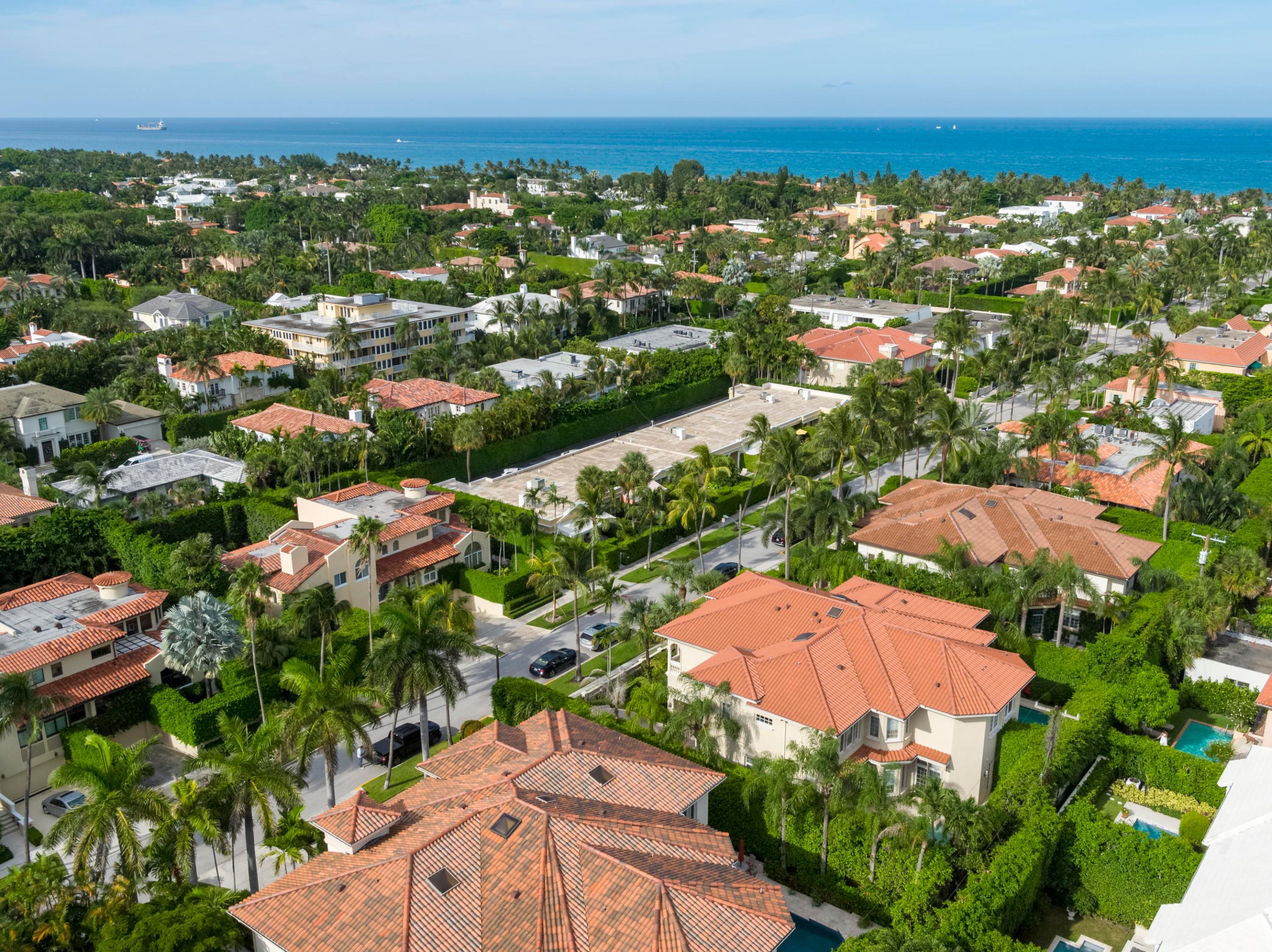 OCEAN PARK H W ROBBINS - Residential