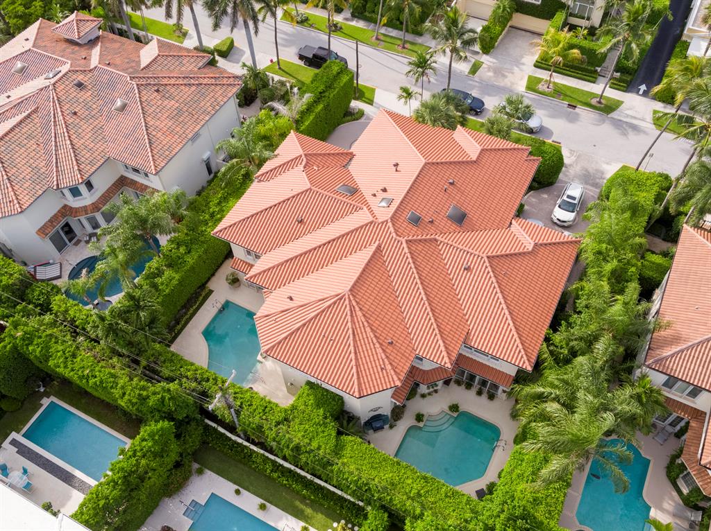 OCEAN PARK H W ROBBINS - Residential