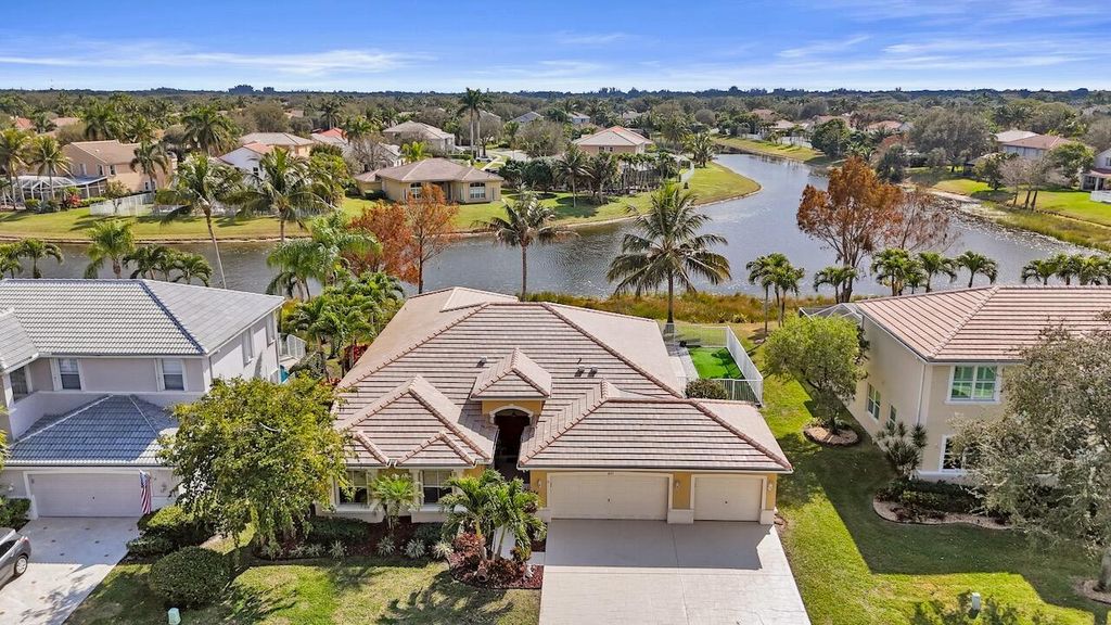 Photo of 6171 Shadow Tree Lane, Lake Worth, FL 33463 (MLS # R11163873)