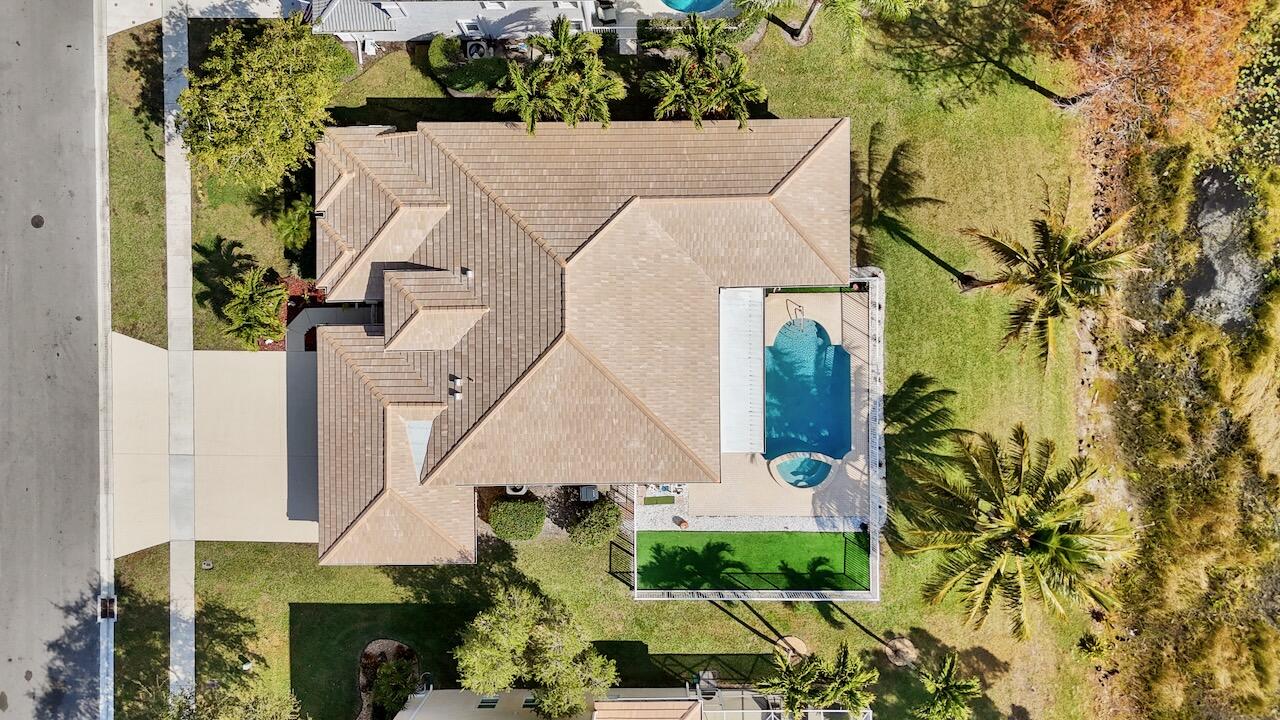 6171 Shadow Tree Lane