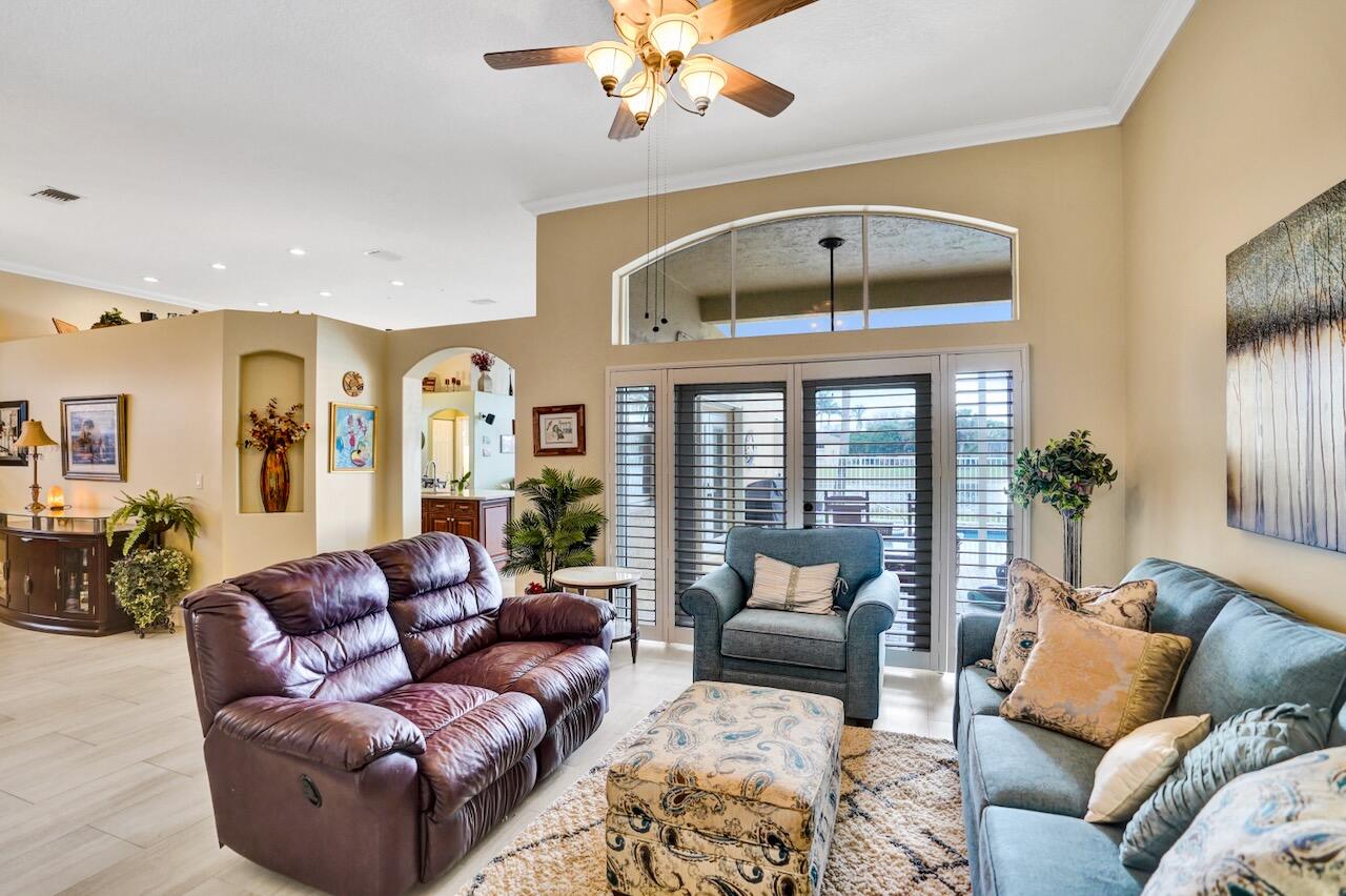 WINSTON TRAILS PAR 17 - Residential