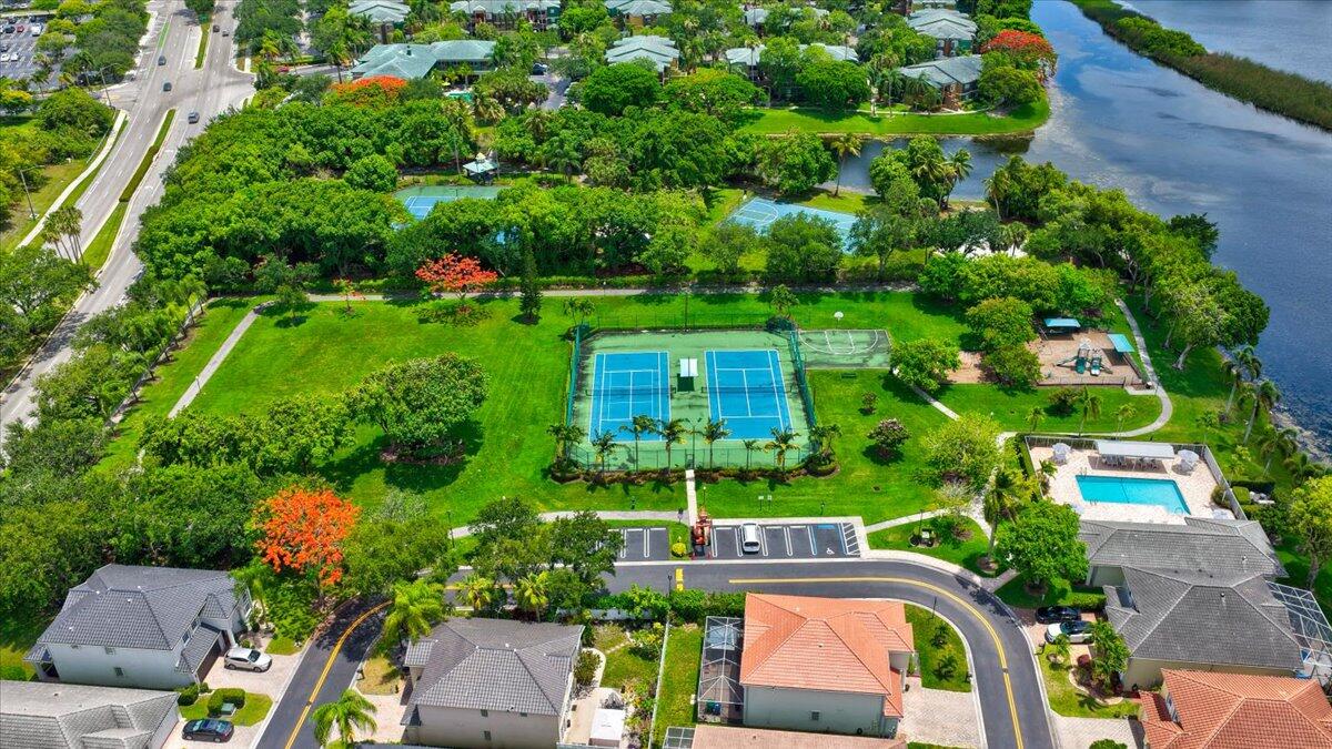 LAKEVIEW DRIVE SUBDIVISION - Residential