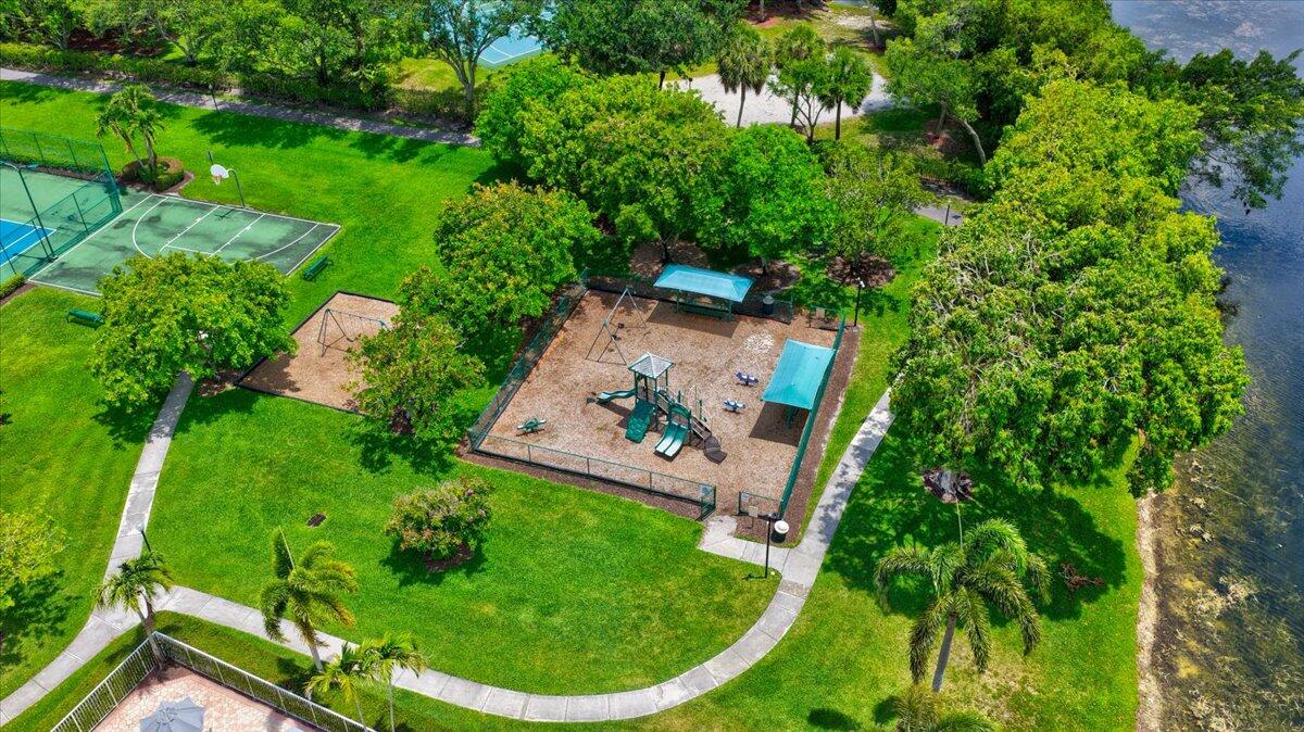 LAKEVIEW DRIVE SUBDIVISION - Residential