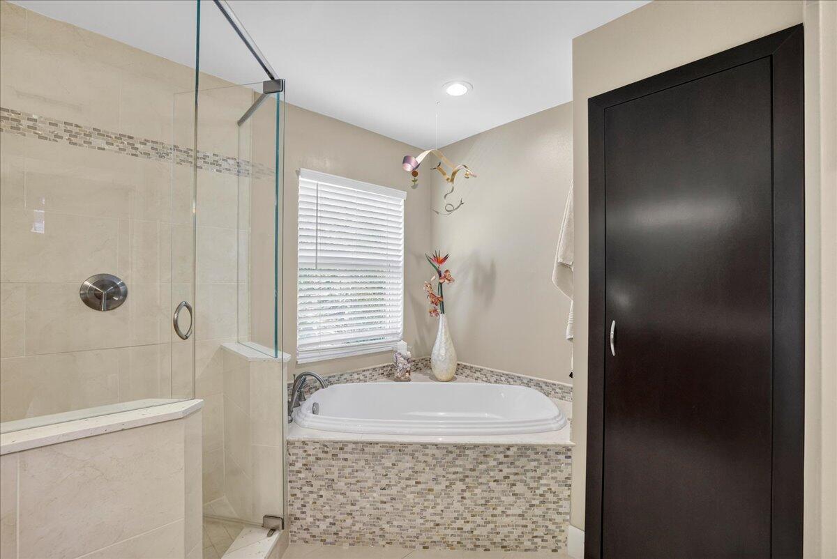 LAKEVIEW DRIVE SUBDIVISION - Residential