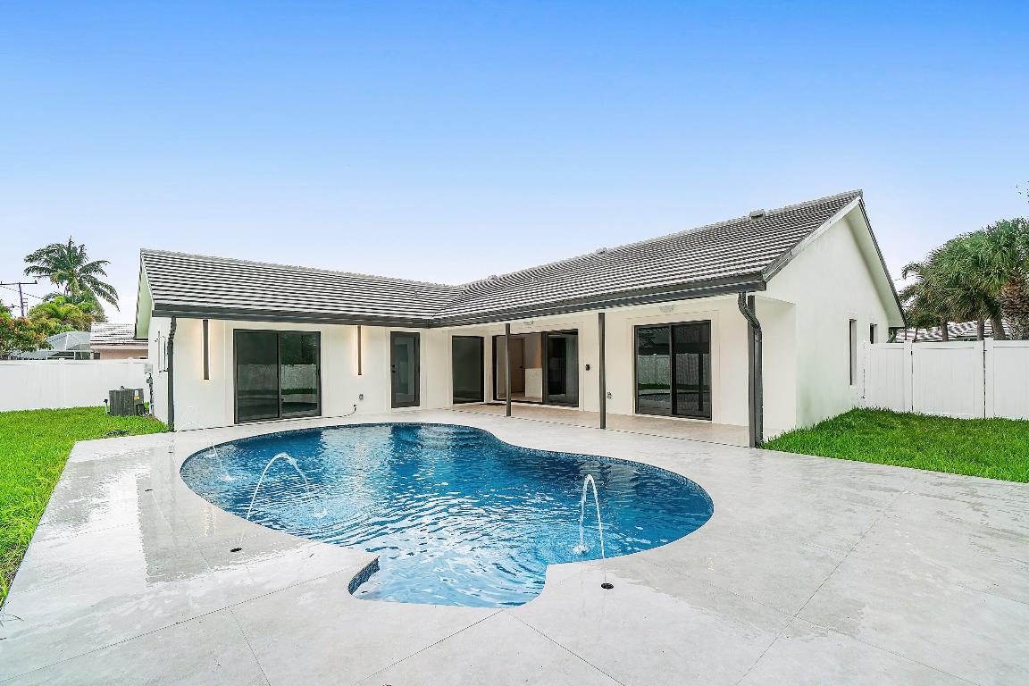 PALM BEACH ISLES PL 1 IN - Residential