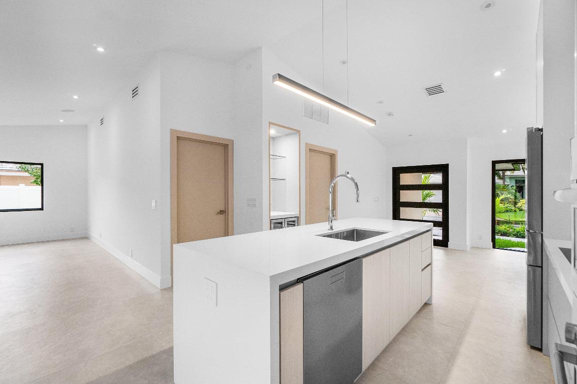 PALM BEACH ISLES PL 1 IN - Residential