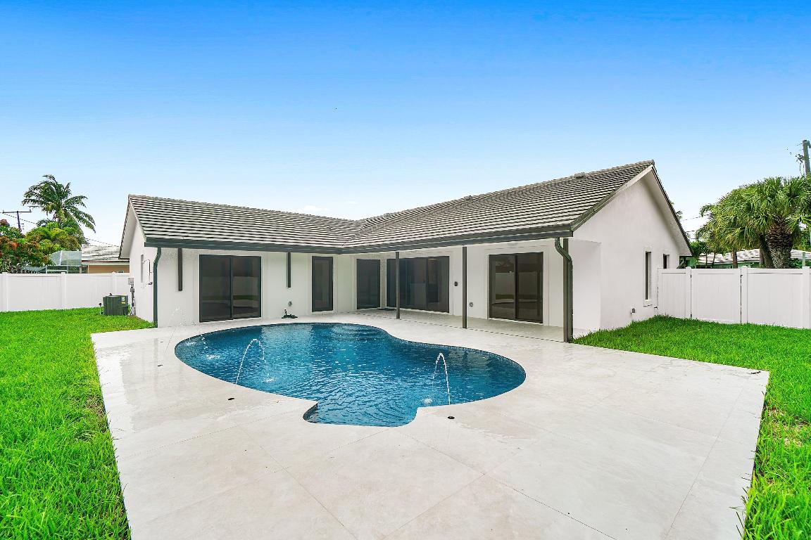 PALM BEACH ISLES PL 1 IN - Residential