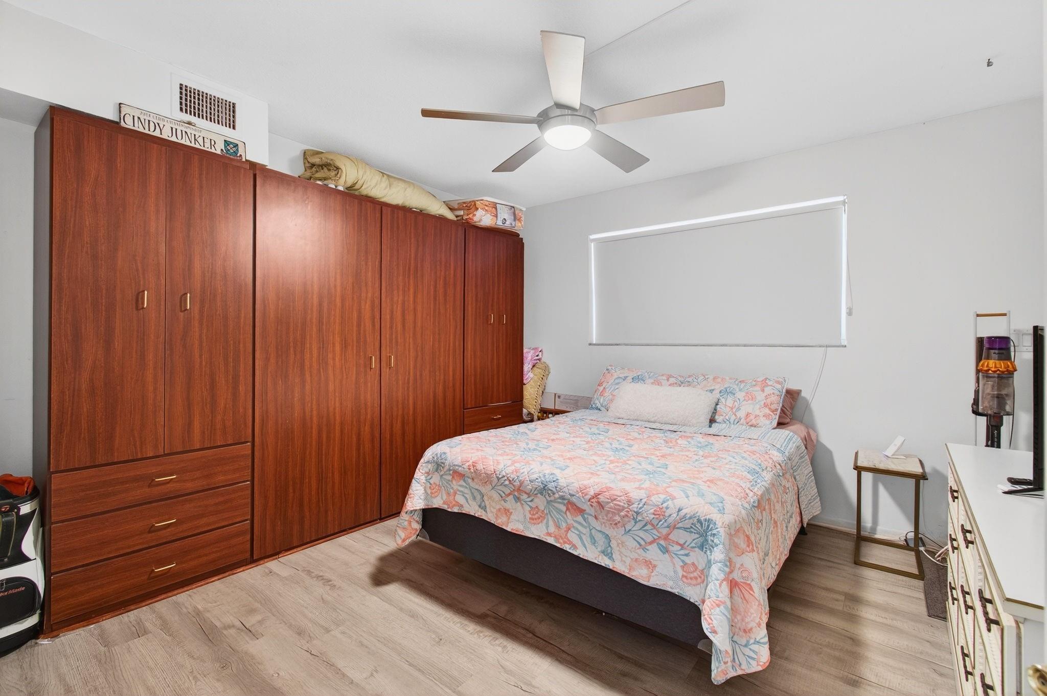 Palm Royal - Residential