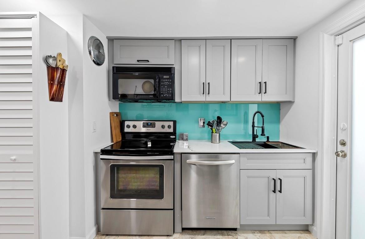 Tropical Gardens Amd - Residential