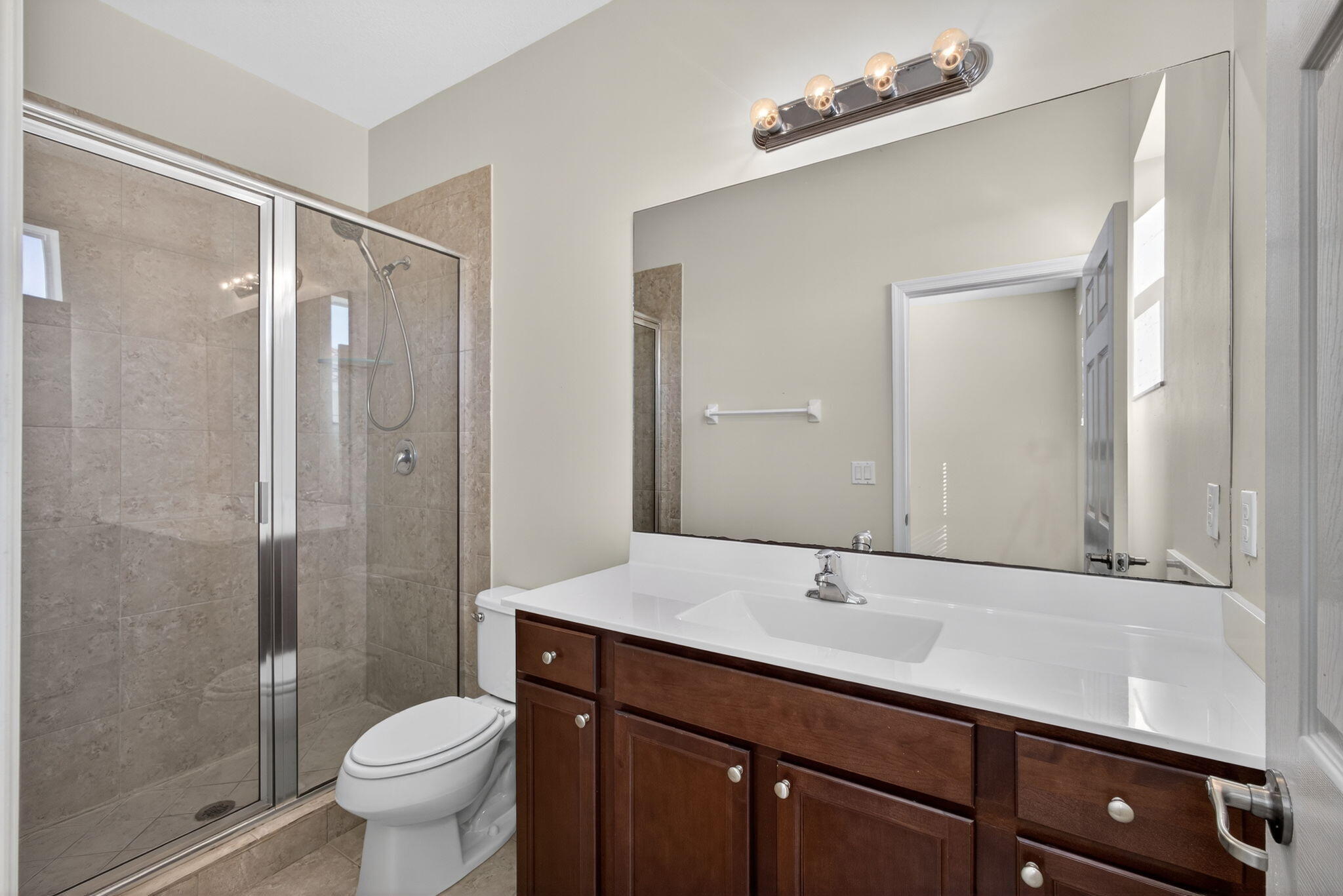 CHARLESTON COMMONS 2 - Residential