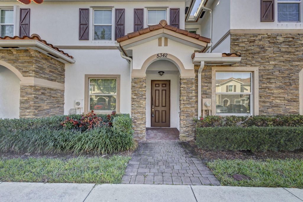 Photo of 5342 Ellery Terrace, West Palm Beach, FL 33417 (MLS # R11161550)