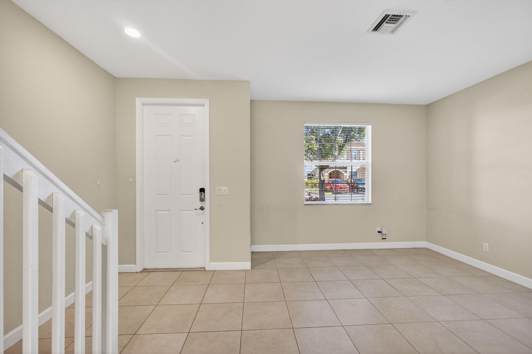 CHARLESTON COMMONS 2 - Residential