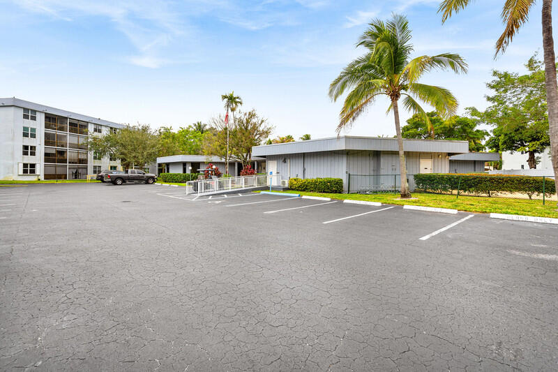 Royal Park Condo - Residential