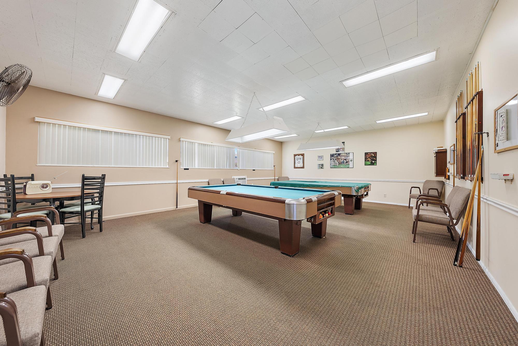 VILLAGE ROYALE CONDO 4 - Residential Lease