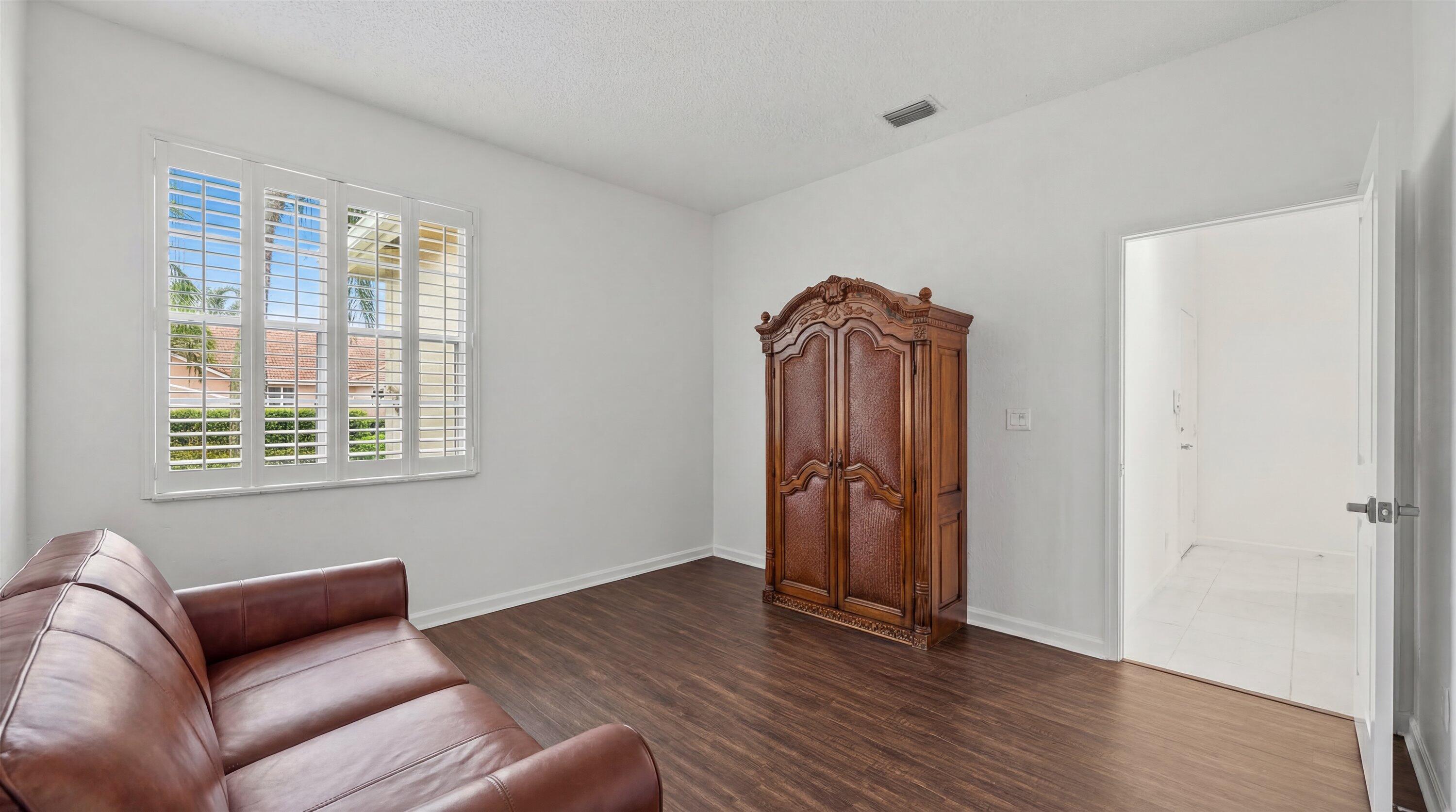 WYCLIFFE TR C - Residential