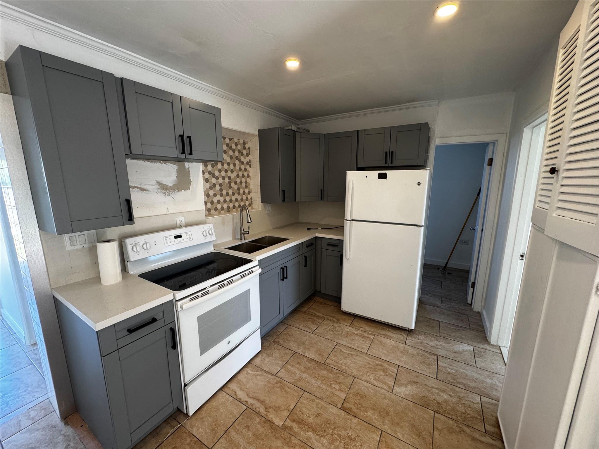 Pompano Beach Highlands 2 - Residential Lease