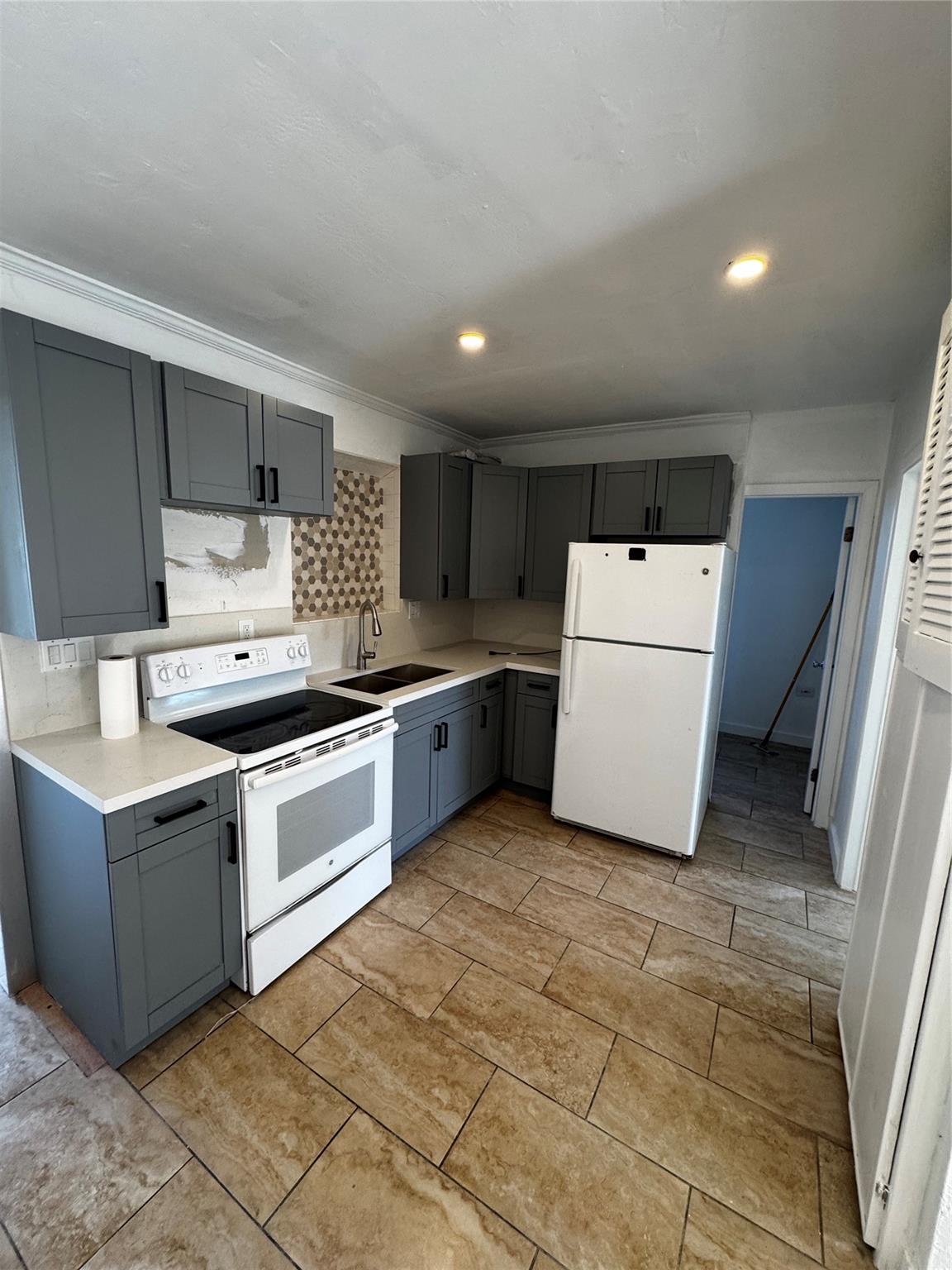 Pompano Beach Highlands 2 - Residential Lease