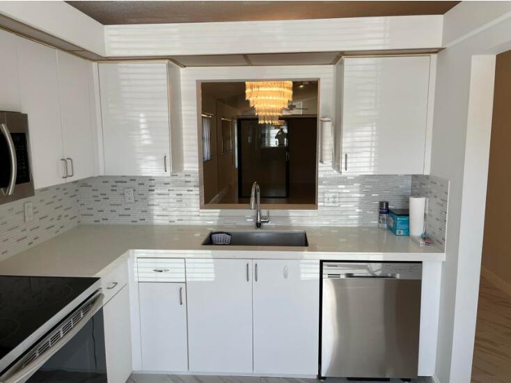 WHISPER WALK SEC D CONDO - Residential Lease