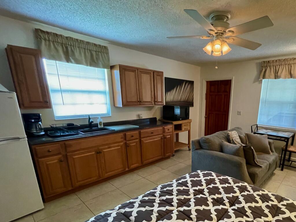 CORAL GARDENS PLAT NO 2 OF - Residential