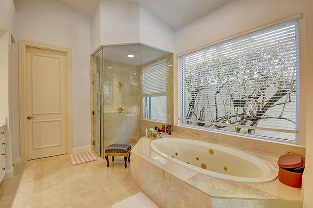 ST ANDREWS COUNTRY CLUB - Residential