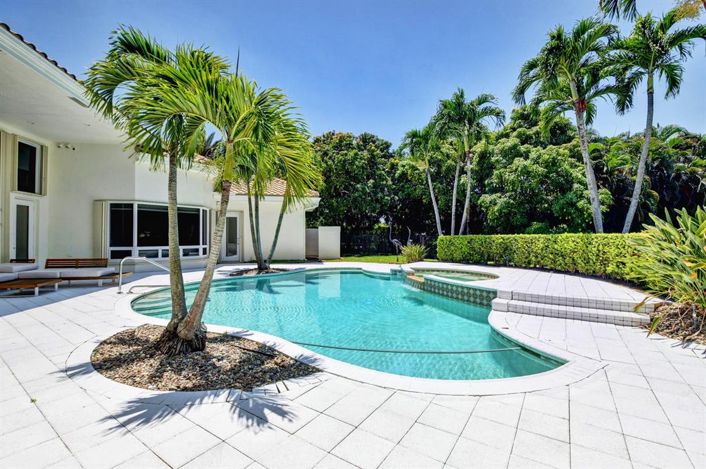 ST ANDREWS COUNTRY CLUB - Residential