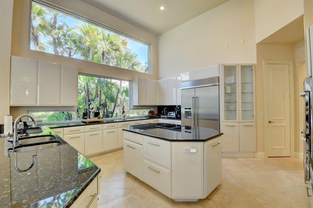 ST ANDREWS COUNTRY CLUB - Residential