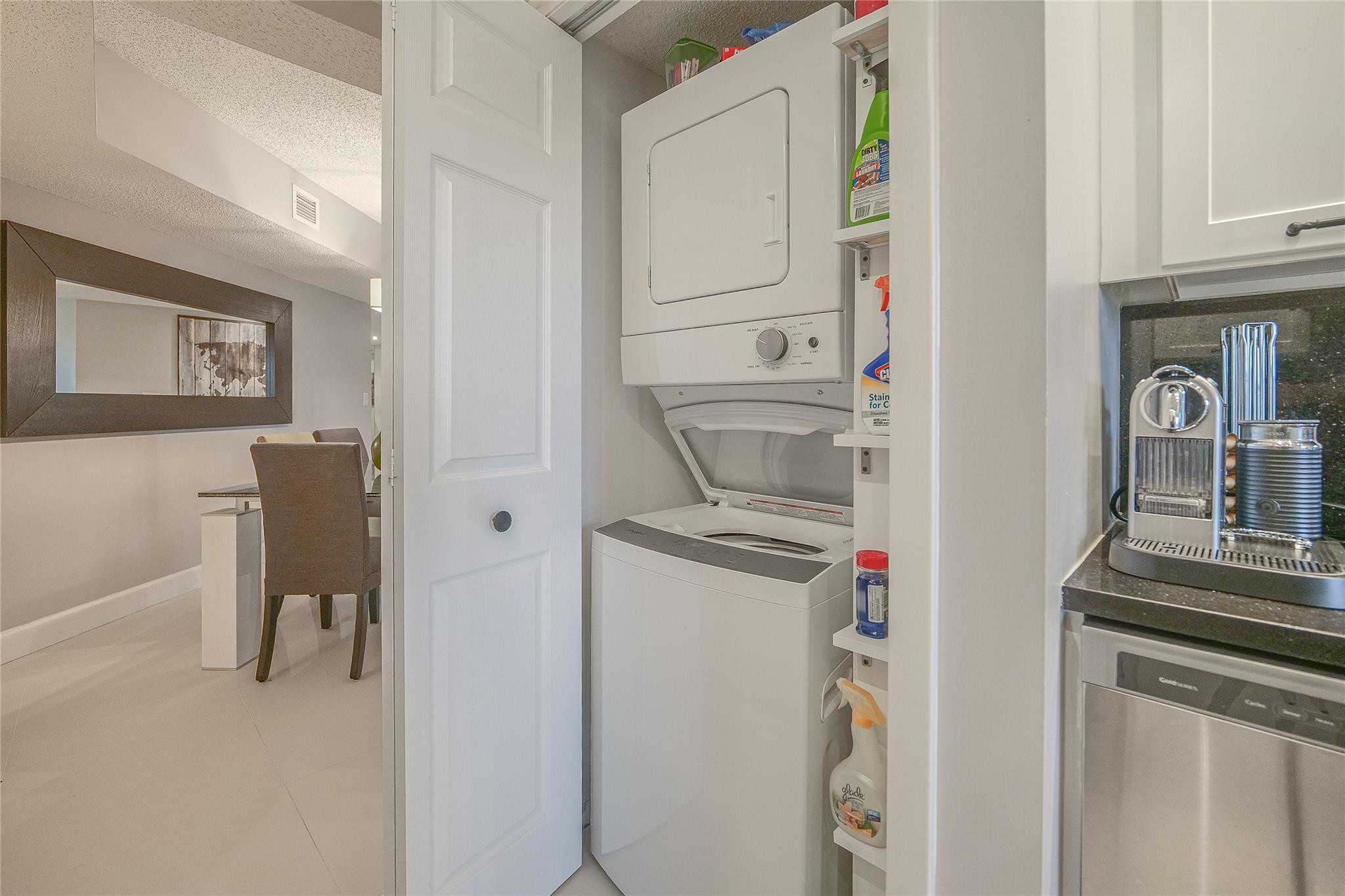 ENVIRON TOWERS - Residential