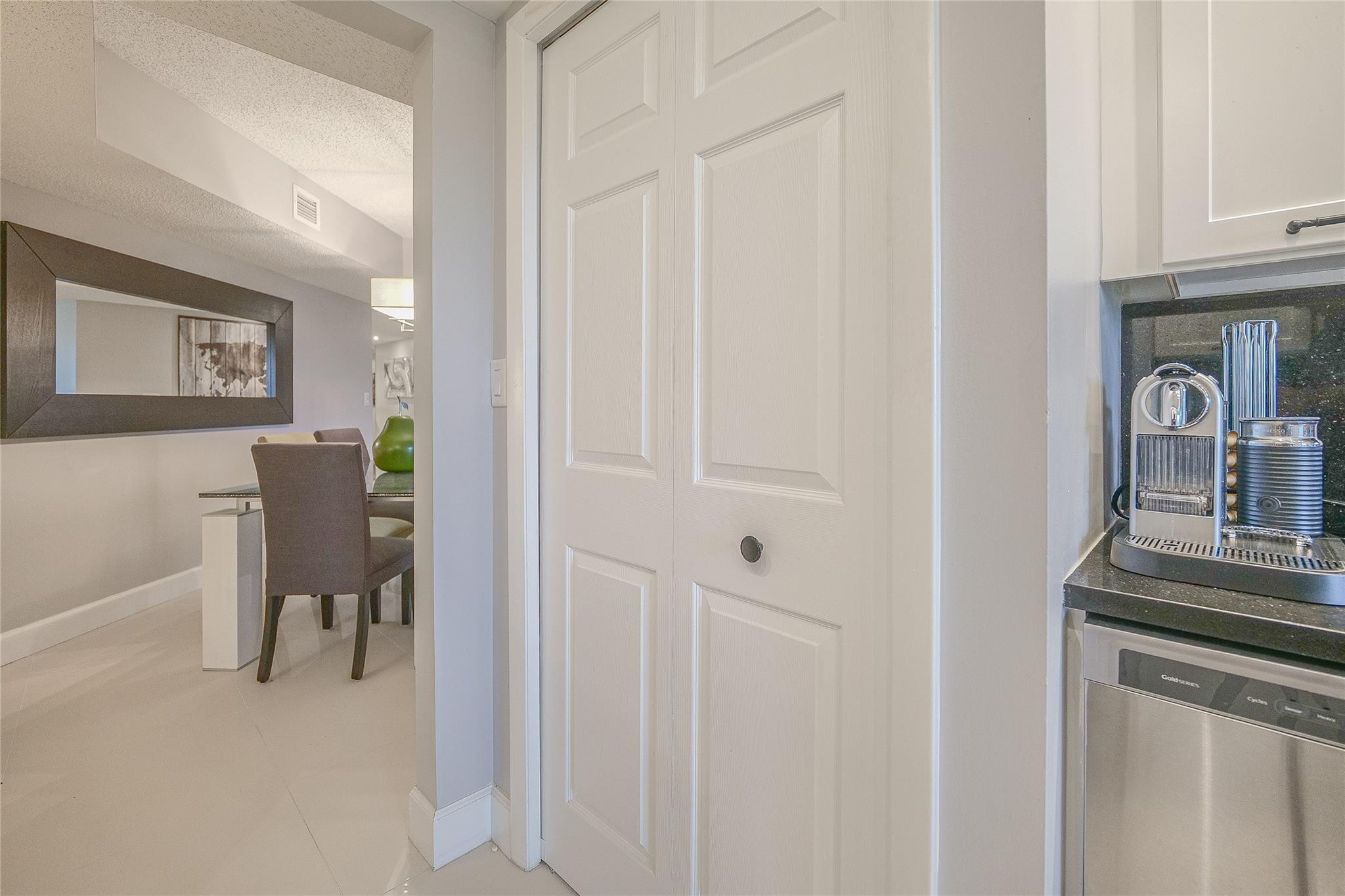 ENVIRON TOWERS - Residential