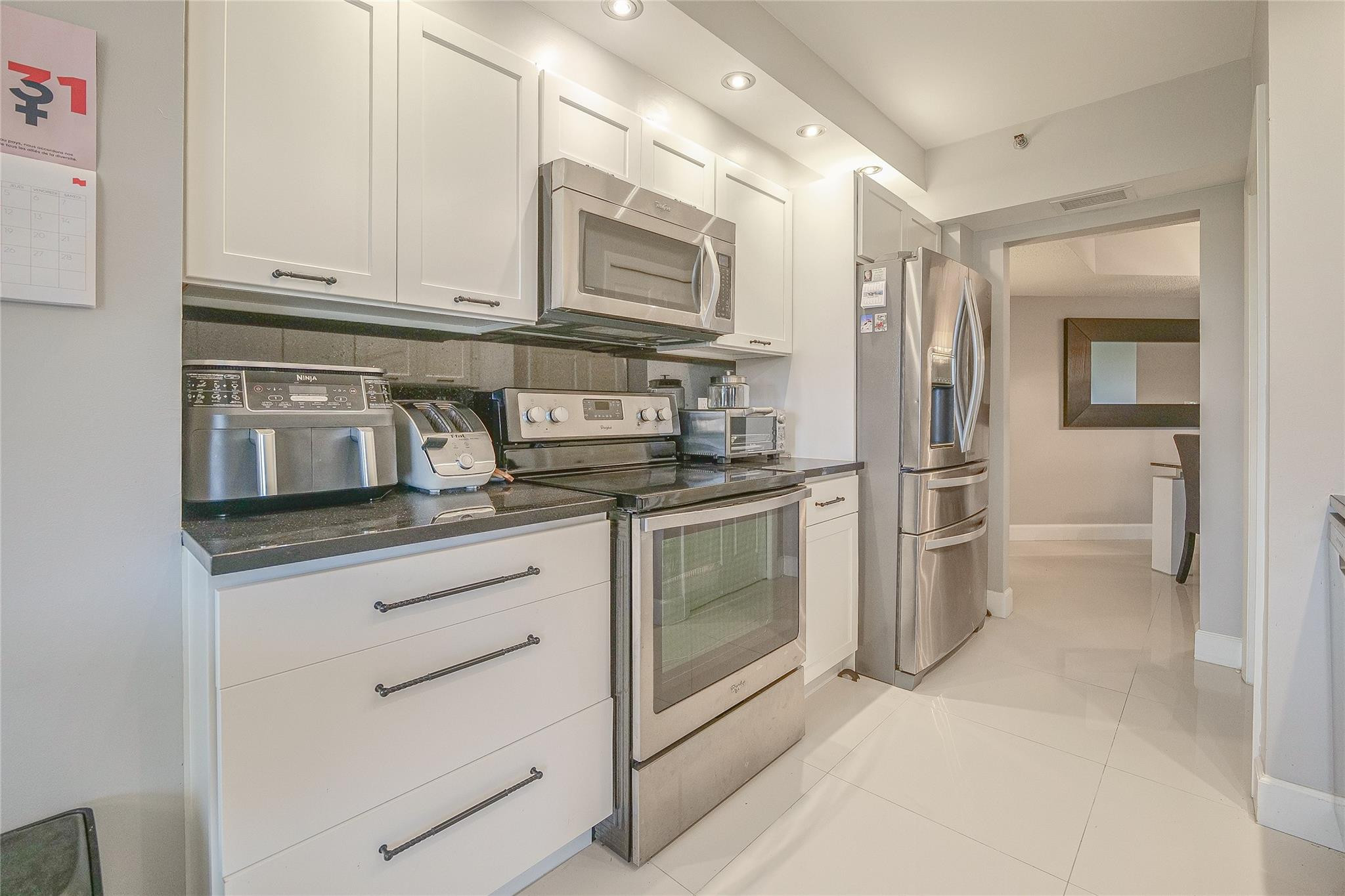 ENVIRON TOWERS - Residential