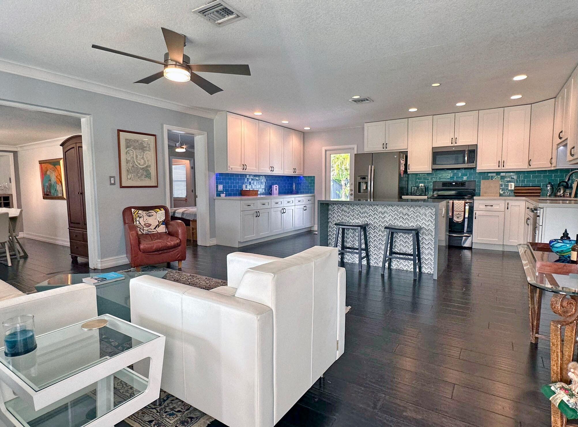 SUNSET MANORS AMEN PLAT - Residential