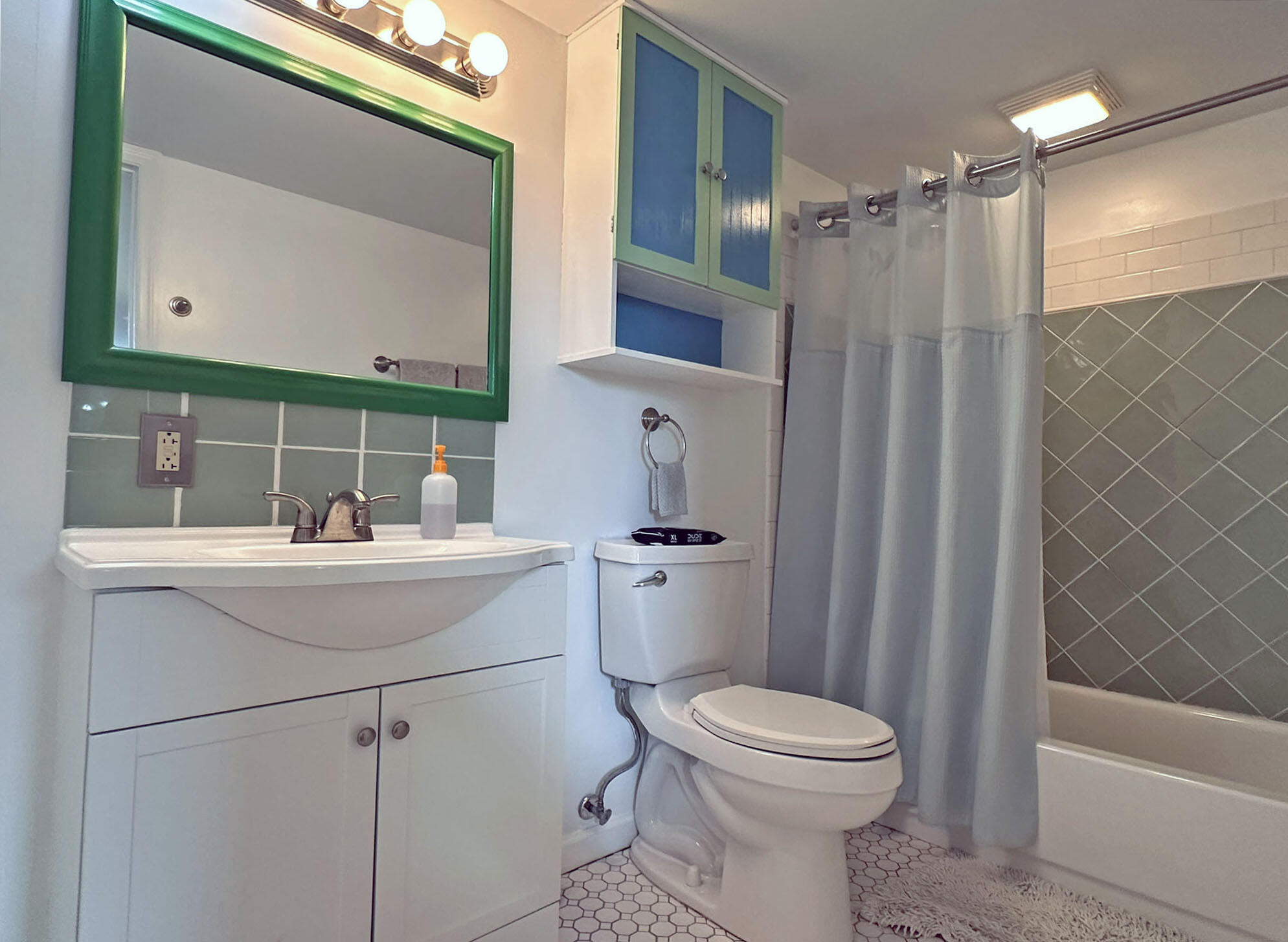 SUNSET MANORS AMEN PLAT - Residential