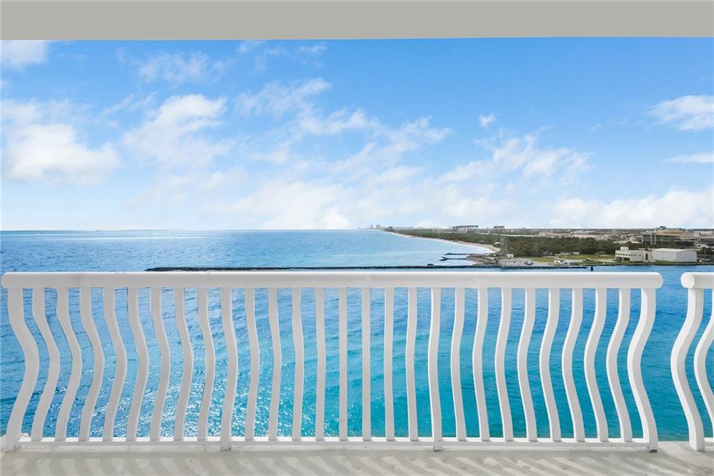 Point of Americas II - Residential