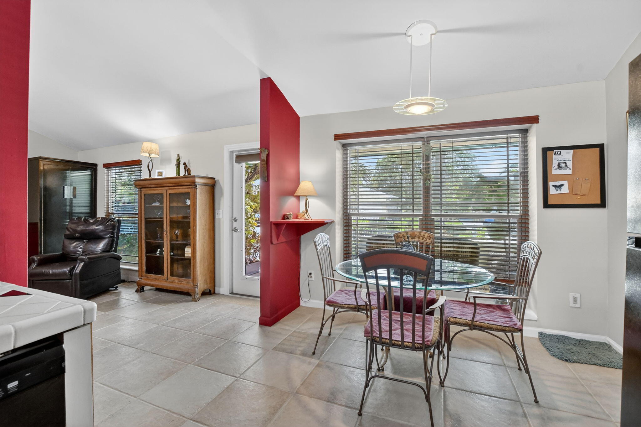 COUNTRY PARK - Residential