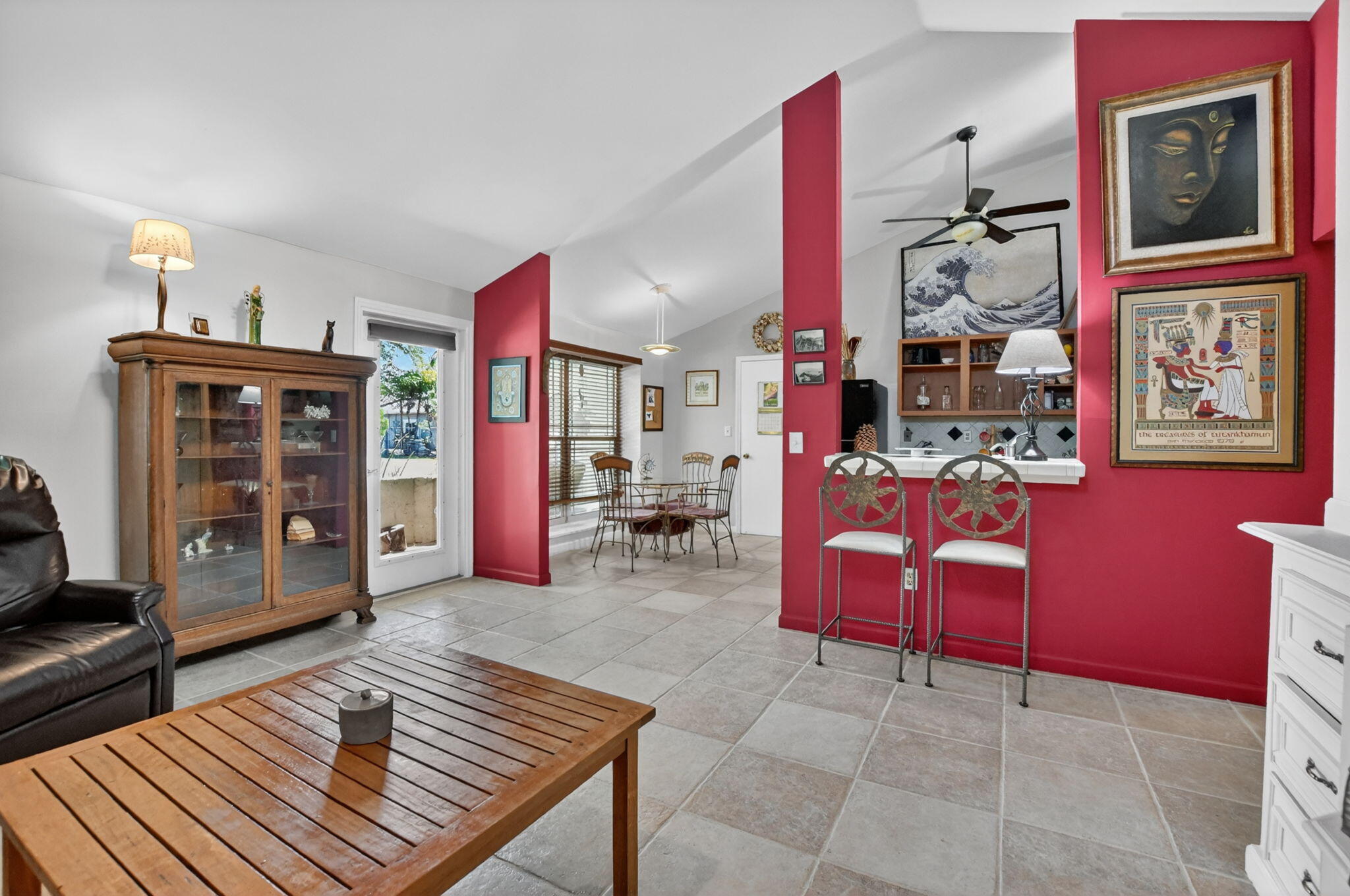 COUNTRY PARK - Residential